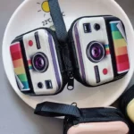 kf-S63c703652e334fa98de5f6ddb51e1b85y-Creative-Retro-Tinplate-Square-Coin-Purse-Mini-Zipper-Wallet-Record-Tape-Earphone-Pocket-Storage-Box-For