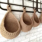 kf-S5ee5ebb783234511825eefde4208374eV-Wall-Hanging-Vegetable-Basket-Natural-Wicker-Woven-Fruit-Basket-Kitchen-Table-Wall-Hanging-Storage-Shelf