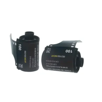 فيلم أبيض وأسود 35 مم، 100 ISO، 36 تعرض، لفافة فيلم 135 لكاميرات التصوير الفوتوغرافي القديمة