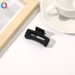 kf-S26bf4ee7d96142d5a5d816eb717c34787-4-5cm-Small-Grab-Clip-Ladies-Simple-Matte-Hair-Ornament-Cute-Girl-Crab-Hair-Clip-Korean