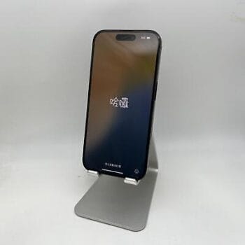Apple iPhone 15 Pro Black Titanium 256GB Unlocked - Very Good w/ Minor Chip