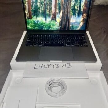 2020 Apple MacBook Pro 13" M1 8C GPU 3.2GHz 8GB RAM 256GB SSD A2338