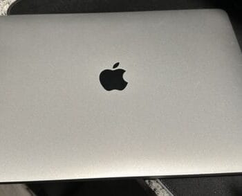 MacBook