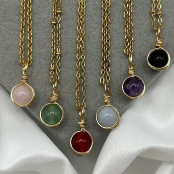 Dainty Healing Crystal Necklaces Gold Boho Amethyst Rose Quartz Green Aventurine Carnelian Aquamarine Natural Stone Wire Wrap Pendant