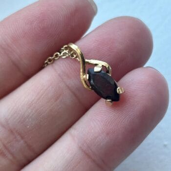 Garnet necklace, vintage necklace, gold chain necklace, red jewelry, Garnet jewelry, Christmas gift for her, birthday gift