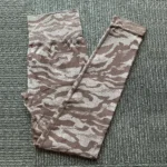 kf-H85ebb538792e4e5bb70346e1c12edf889-2021-Gym-Tights-Energy-Seamless-Tummy-Control-Yoga-Pants-High-Waist-Sport-Seamless-Leggings-Animal-Camo