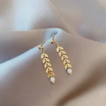 kf-S2ad595d15436424db7a0d3bca05d2f29F-Designed-Wheat-Ears-Necklace-Bracelet-Pearl-Pendant-Necklace-Earrings-Three-piece-Set-Women-s-Fashionable-Jewelry