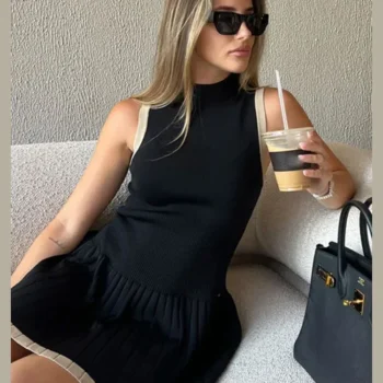 Women's Sexy Color Blocking Knitted O-neck Mini Dress Elegant Sleeveless High Waist Pleated Dresses Lady High Streetwear Robes