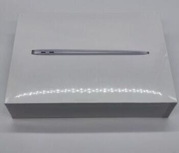 Apple MacBook Air Laptop Apple M2 Chip, 13” Retina Display, 16GB RAM, 256GB SSD