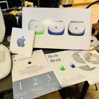 Apple iBook G3 Graphite. CIB.