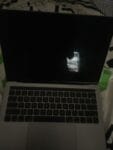 macbook pro 2017 13 inch Touch Bar 2017