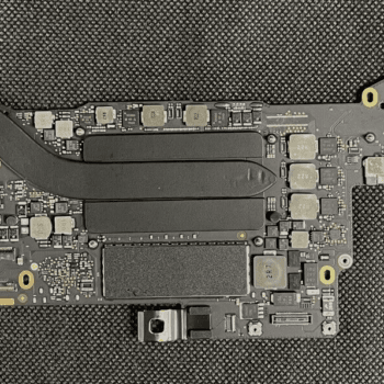 A1708 APPLE MACBOOK PRO 13" (2017,2TBT3) - i5, 2.3GB, 8GB, (661-07568)