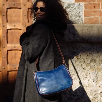 Blue leather bag, handmade leather bag, handbag, woman leather bag, elegant leather bag, made in Italy handbag,messenger bag,cross body bag