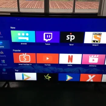 lcd monitor home theatre 65'' inch bluetooth wifi DVB-T2 4K TV multi-language Led smart television TV