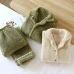 kf-S14a11462e6464be6bd1585c04d4b4bccD-2024-Couple-Winter-Flannel-Pajama-Set-Men-s-and-Women-s-Coral-Plush-Thick-Solid-Long