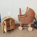 kf-Sbf049b095e664980928ec6742ed6e0a8e-Newborn-Photography-Props-Retro-Rattan-Stroller-Toy-Photo-Studio-Baby-Carriage-Children-s-Room-Decoration-Stroller